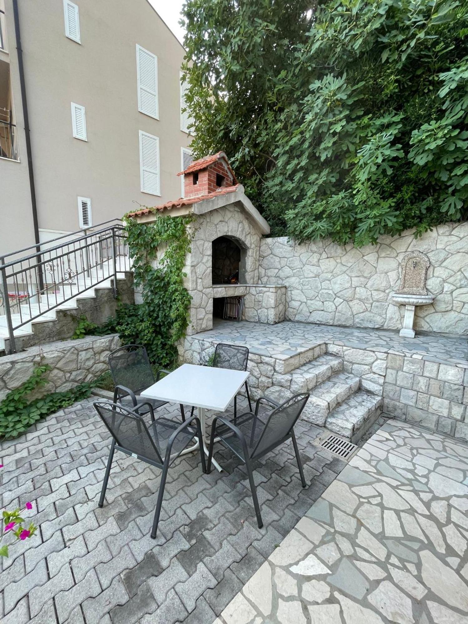 Apartmani Marijanovic Baska Voda Exterior photo